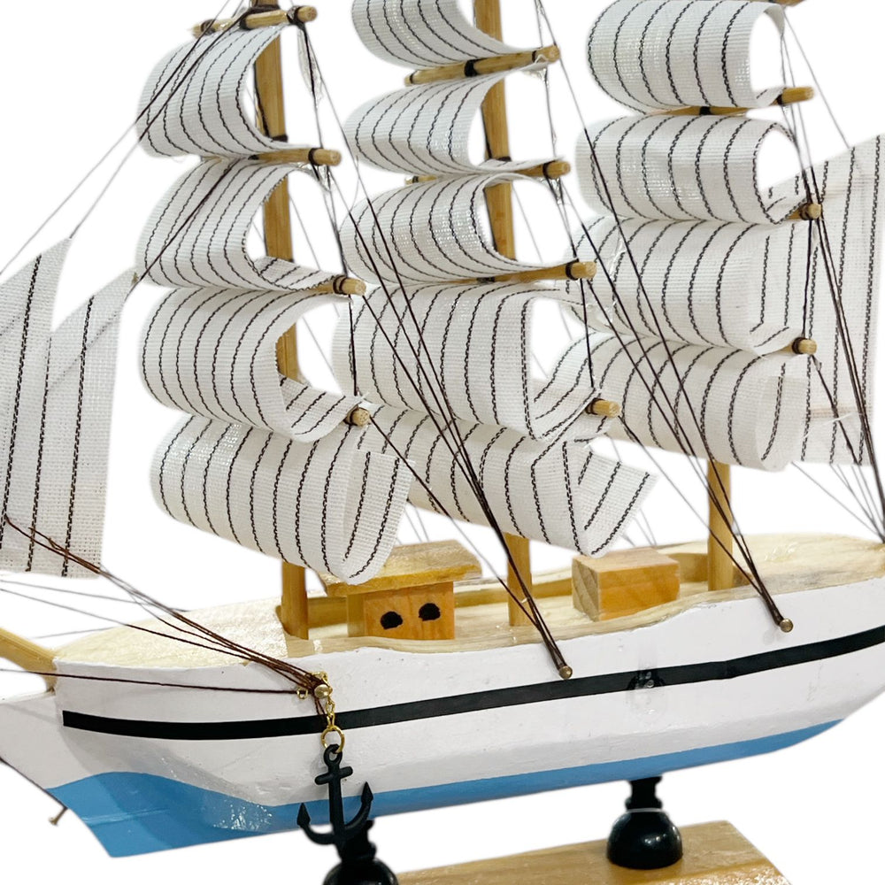 Adorno Barco Velero Blanco