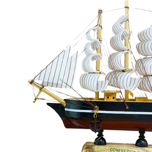 Adorno Barco Velero Pequeño Negro