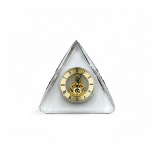 Reloj TRIANGULAR