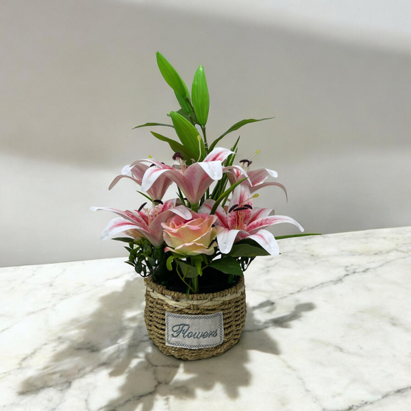 Arreglo Cesta Artificial LIRIOS/ROSAS Rosado