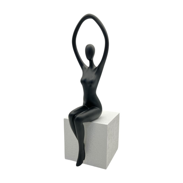 Adorno MUJER SENTADA N.