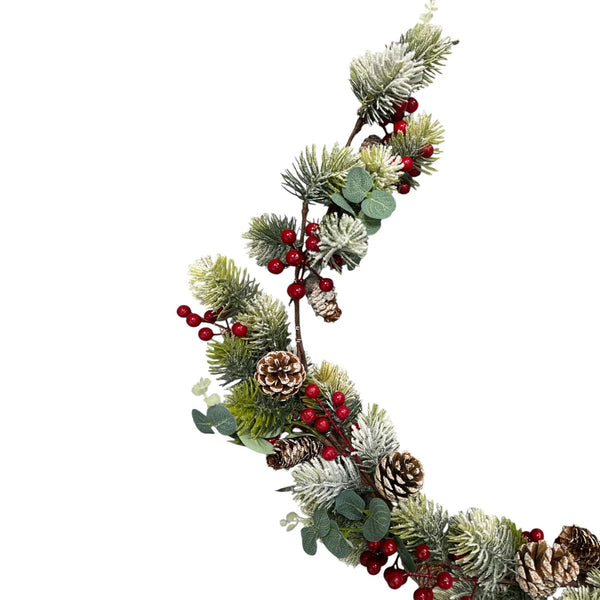 Rama Nevada Bayas Rojas y Piñas 165 CM