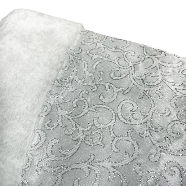 Pie de Árbol Plateado